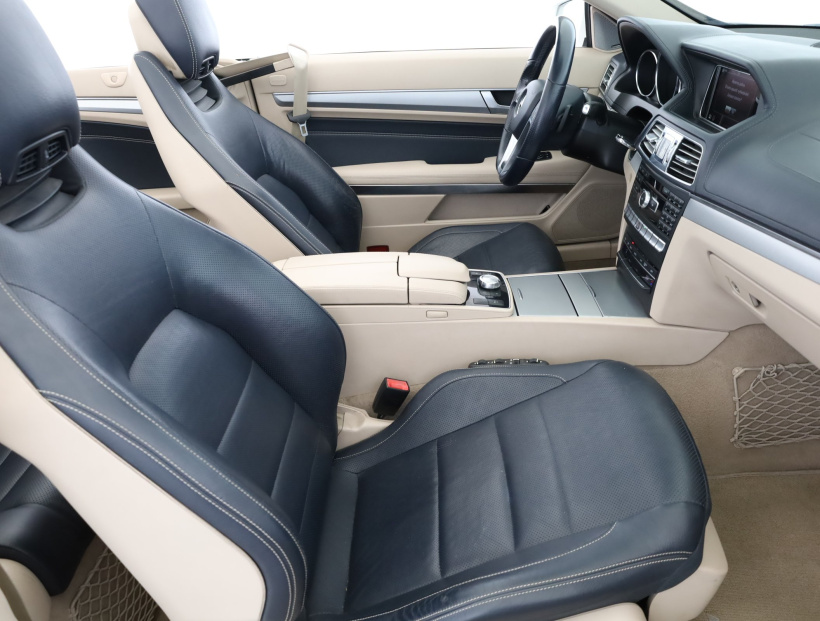 Mercedes-Benz E, 2014