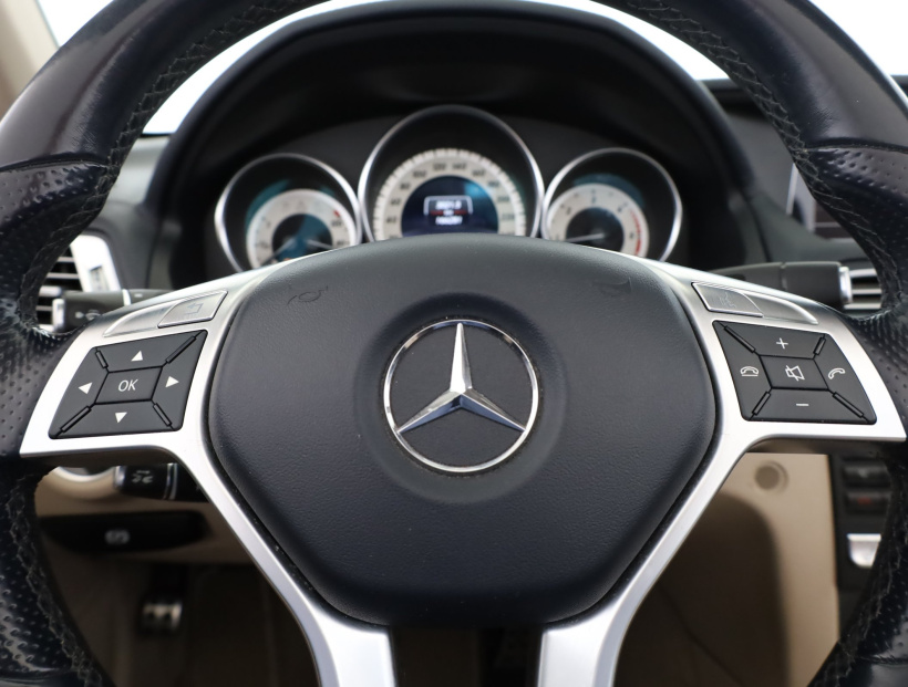 Mercedes-Benz E, 2014