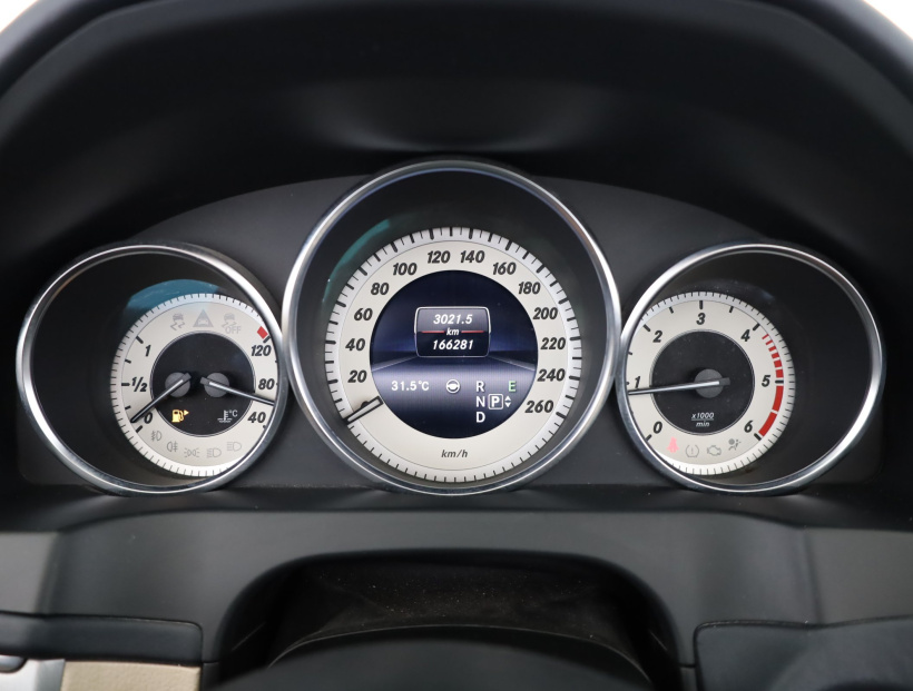 Mercedes-Benz E, 2014