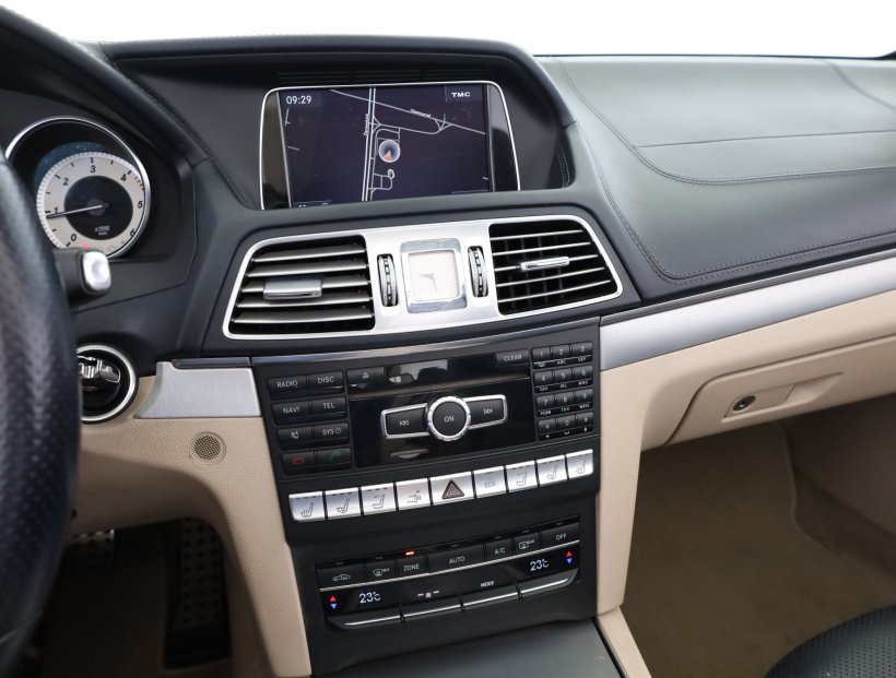 Mercedes-Benz E, 2014