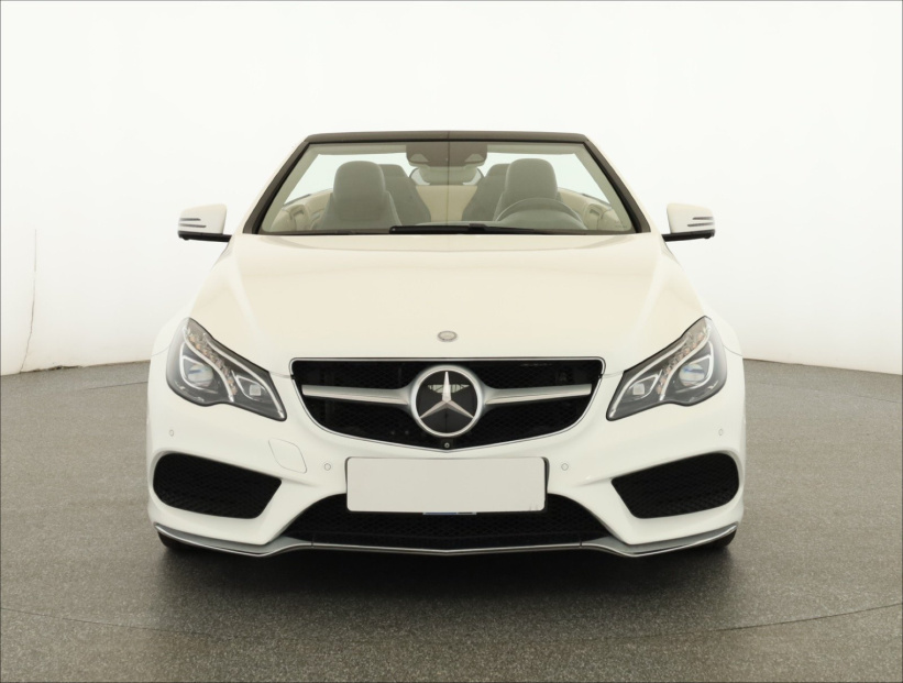 Mercedes-Benz E, 2014