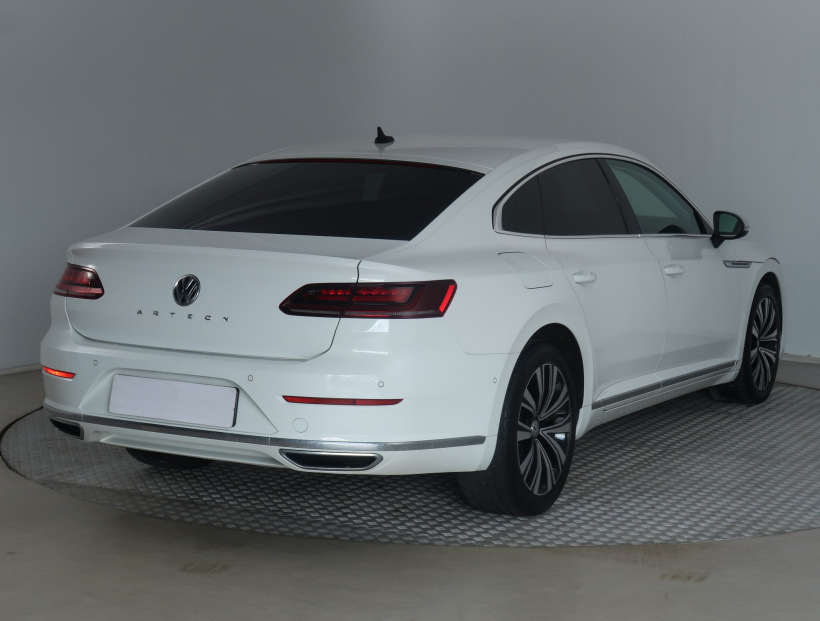 Volkswagen Arteon, 2020