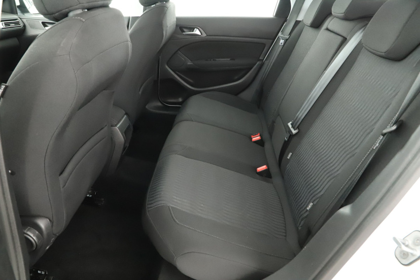 Peugeot 308, 2016