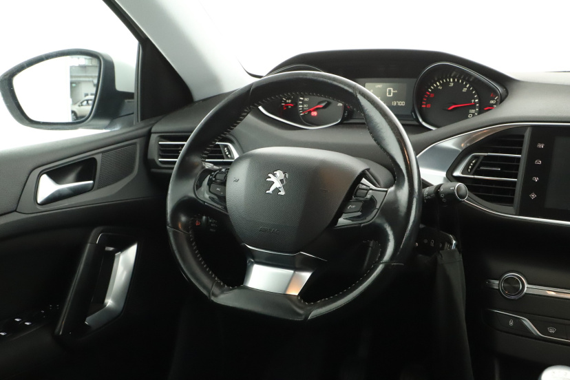 Peugeot 308, 2016