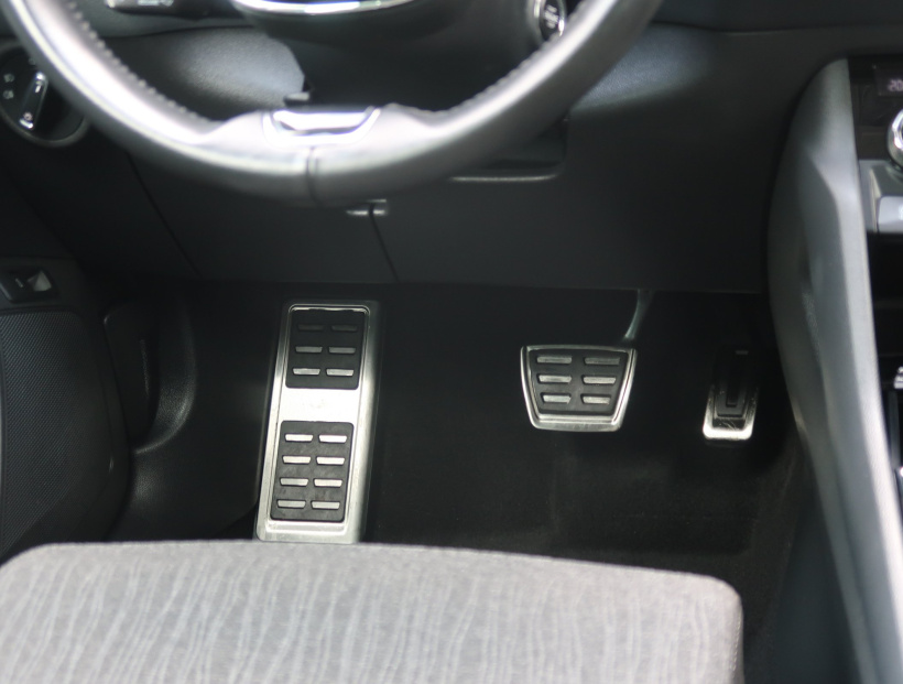 Škoda Karoq, 2021
