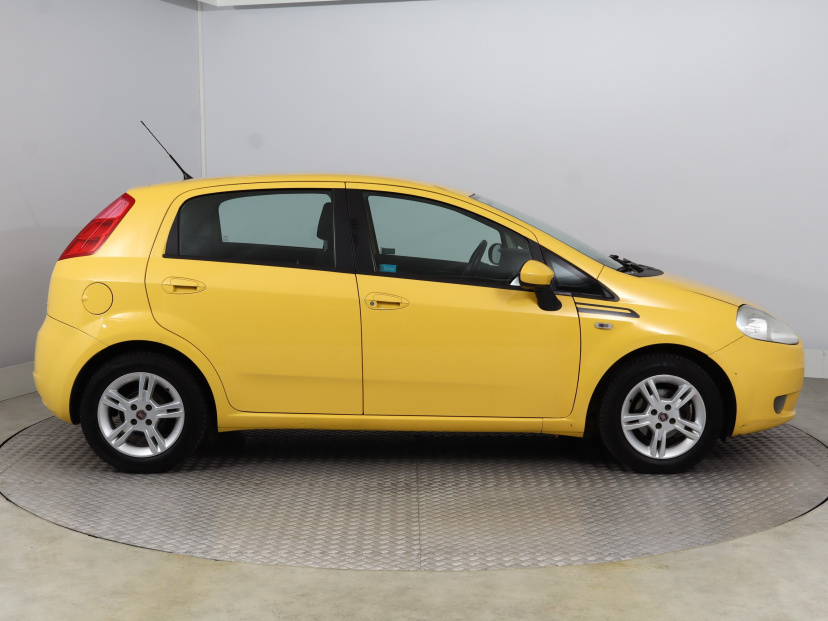 Fiat Punto, 2009