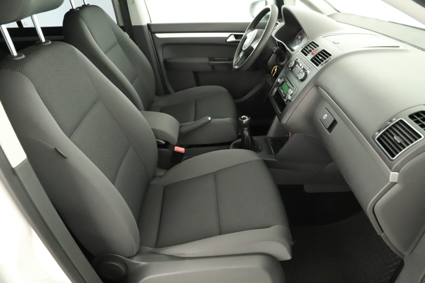 Volkswagen Touran, 2012