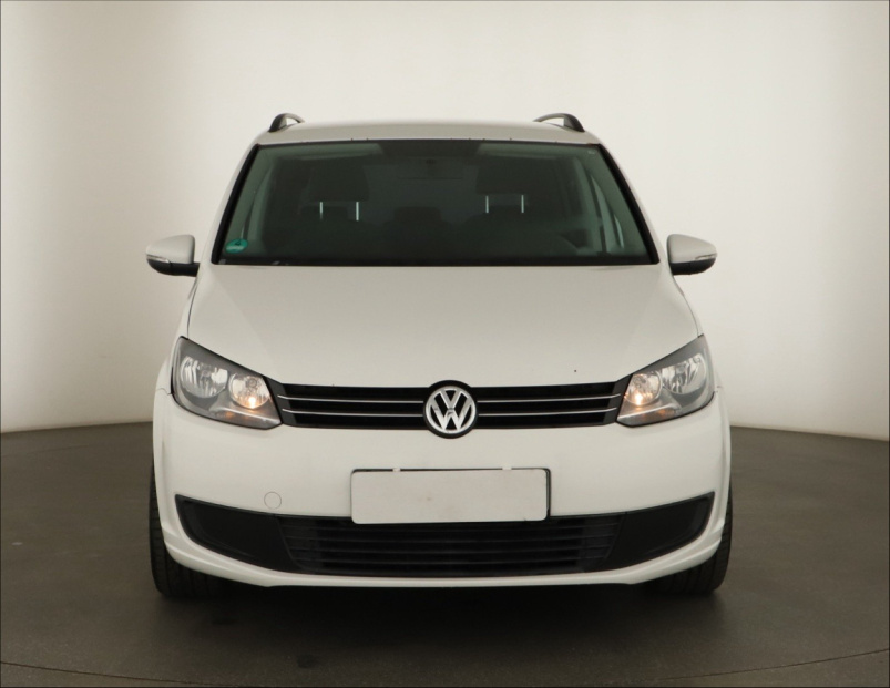 Volkswagen Touran, 2012