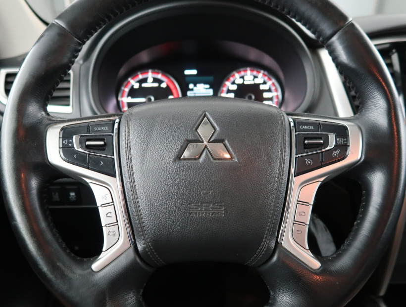 Mitsubishi L200, 2021