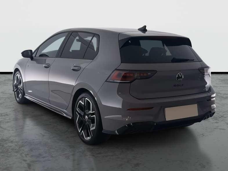 Volkswagen Golf, 2024