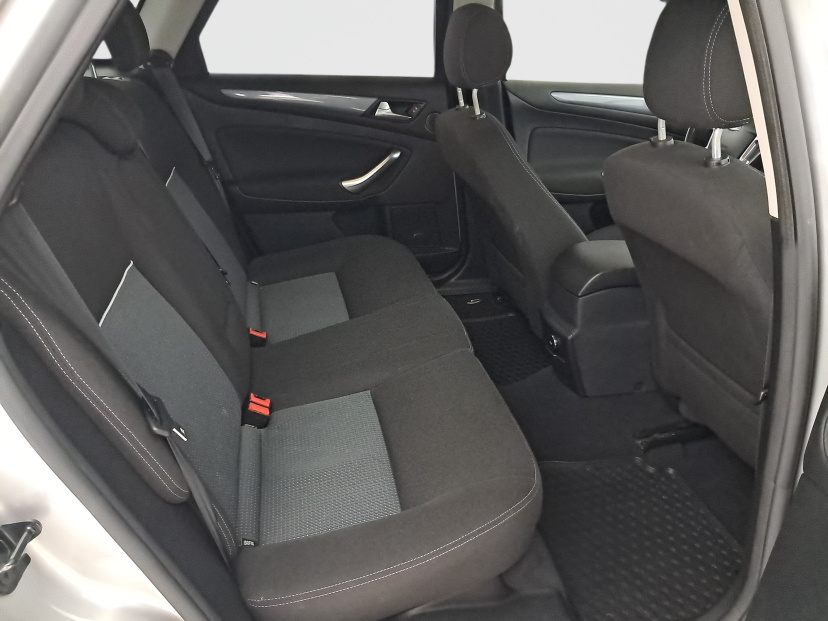 Ford Mondeo, 2012