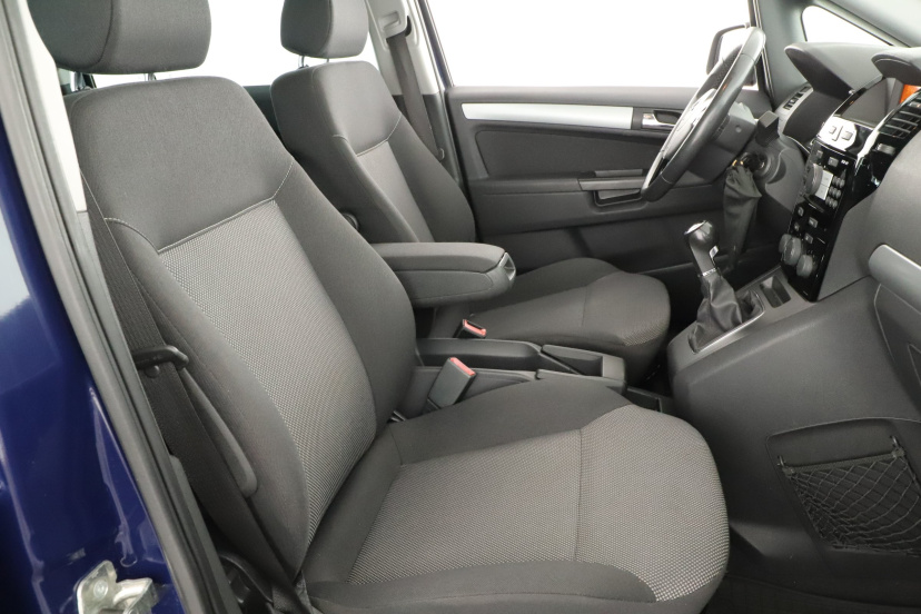 Opel Zafira, 2010