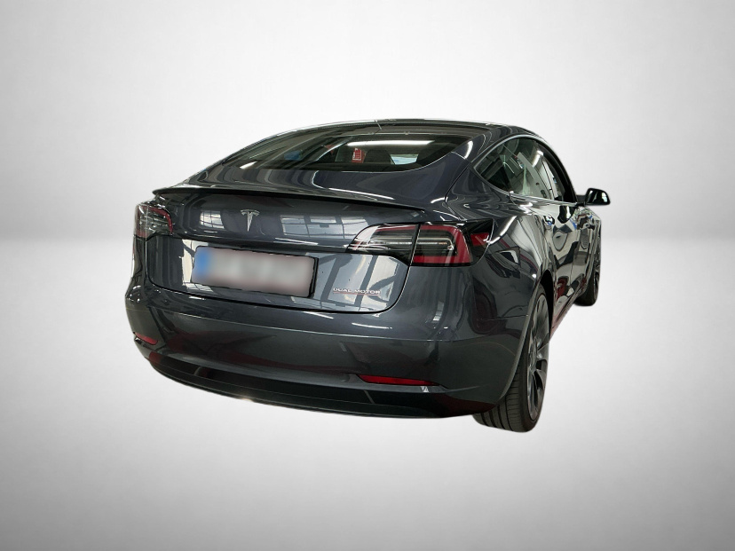 Tesla Model 3, 2021