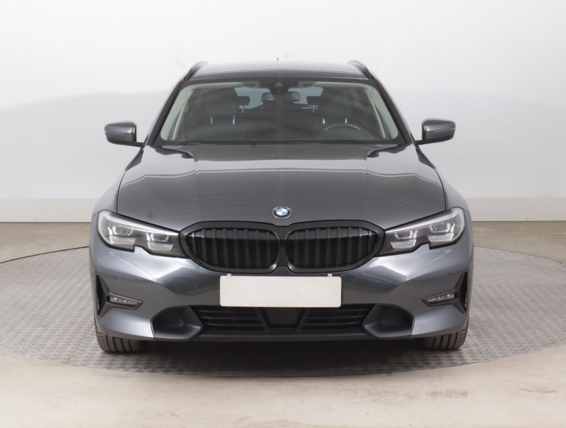BMW 3, 2020