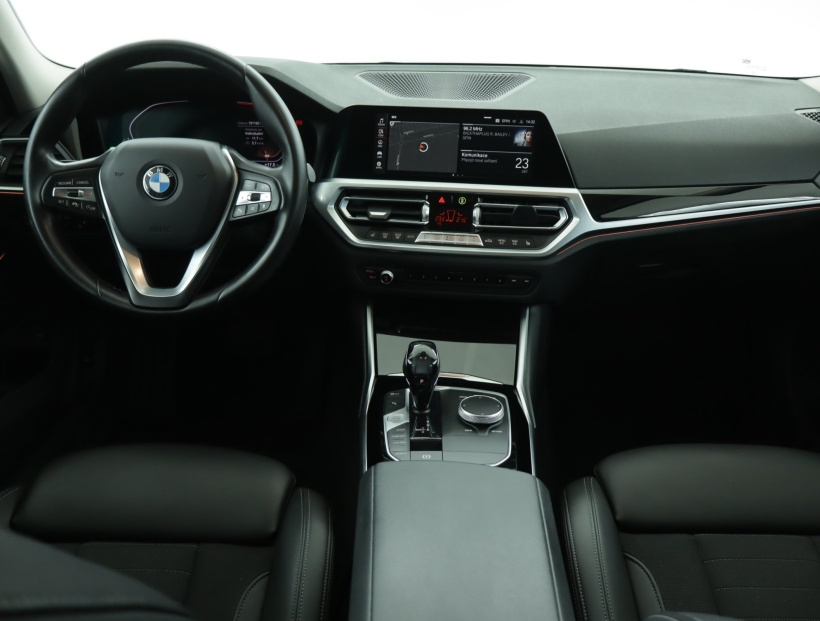 BMW 3, 2020