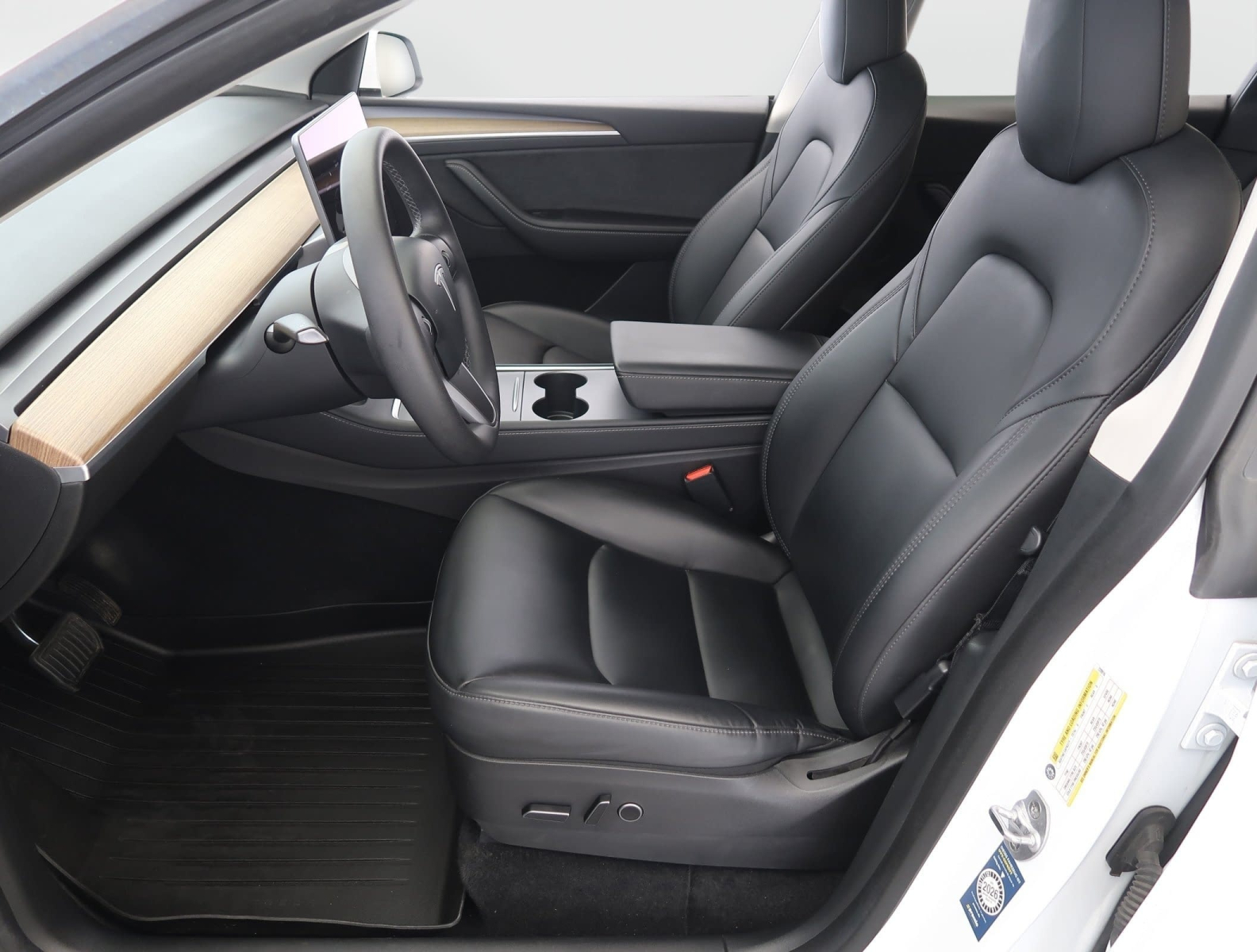 Tesla Model Y - 2022