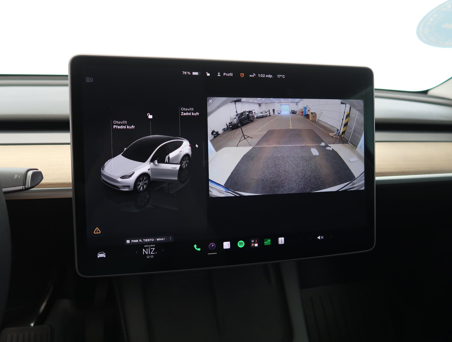 Tesla Model Y Long Range AWD – fotografie 24