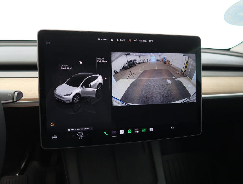Tesla Model Y, 2022