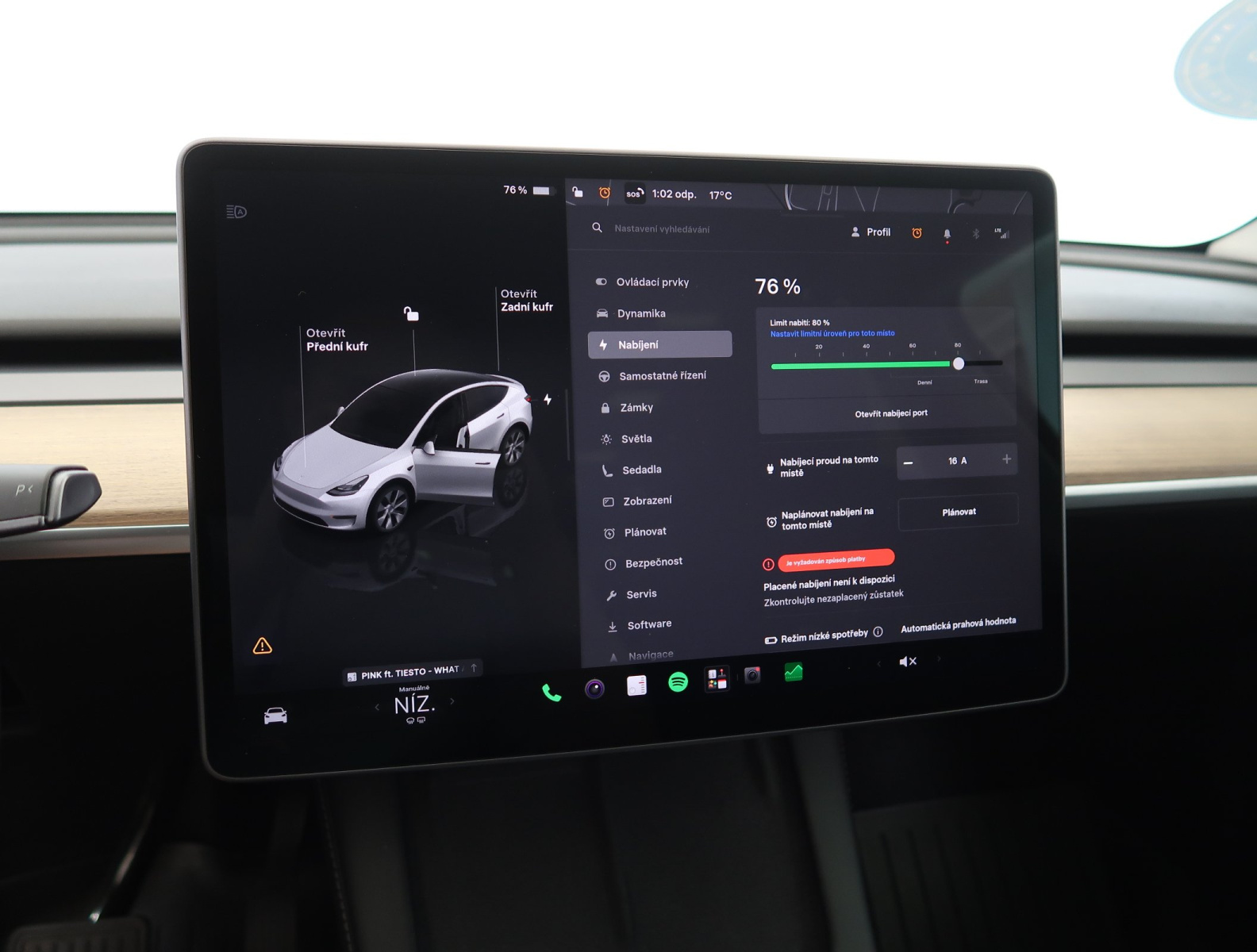 Tesla Model Y Long Range AWD – fotografie 27
