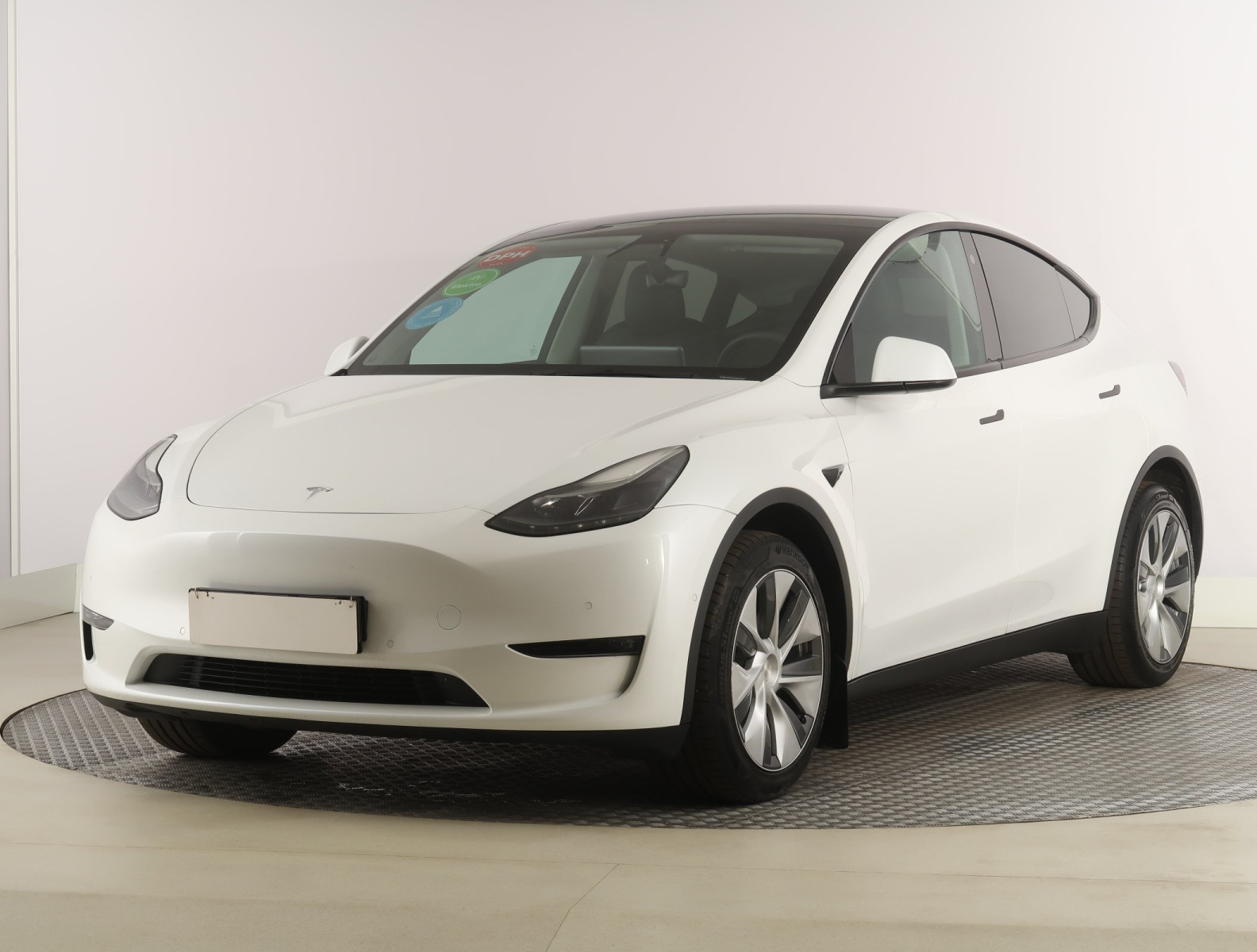 Tesla Model Y Long Range AWD – fotografie 3