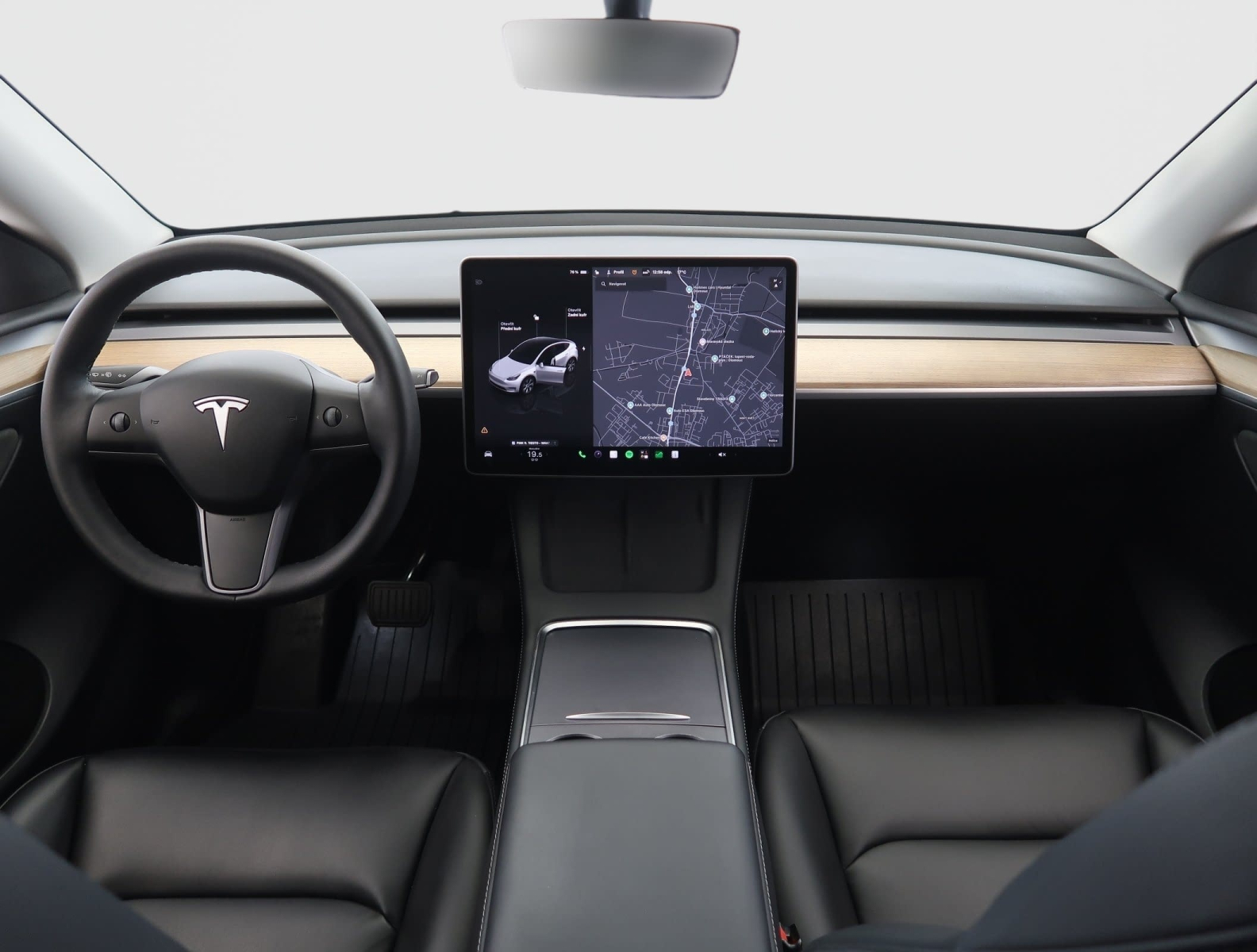 Tesla Model Y - 2022