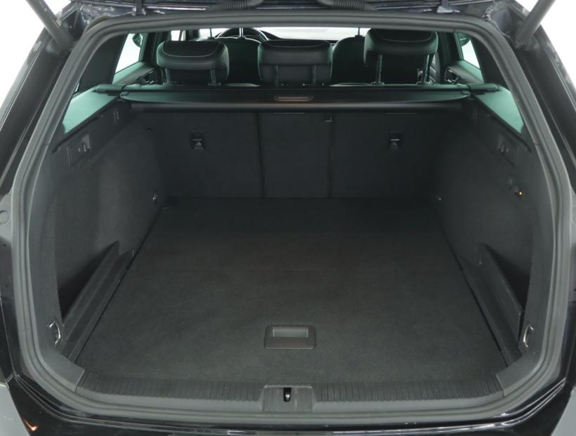Volkswagen Passat, 2021
