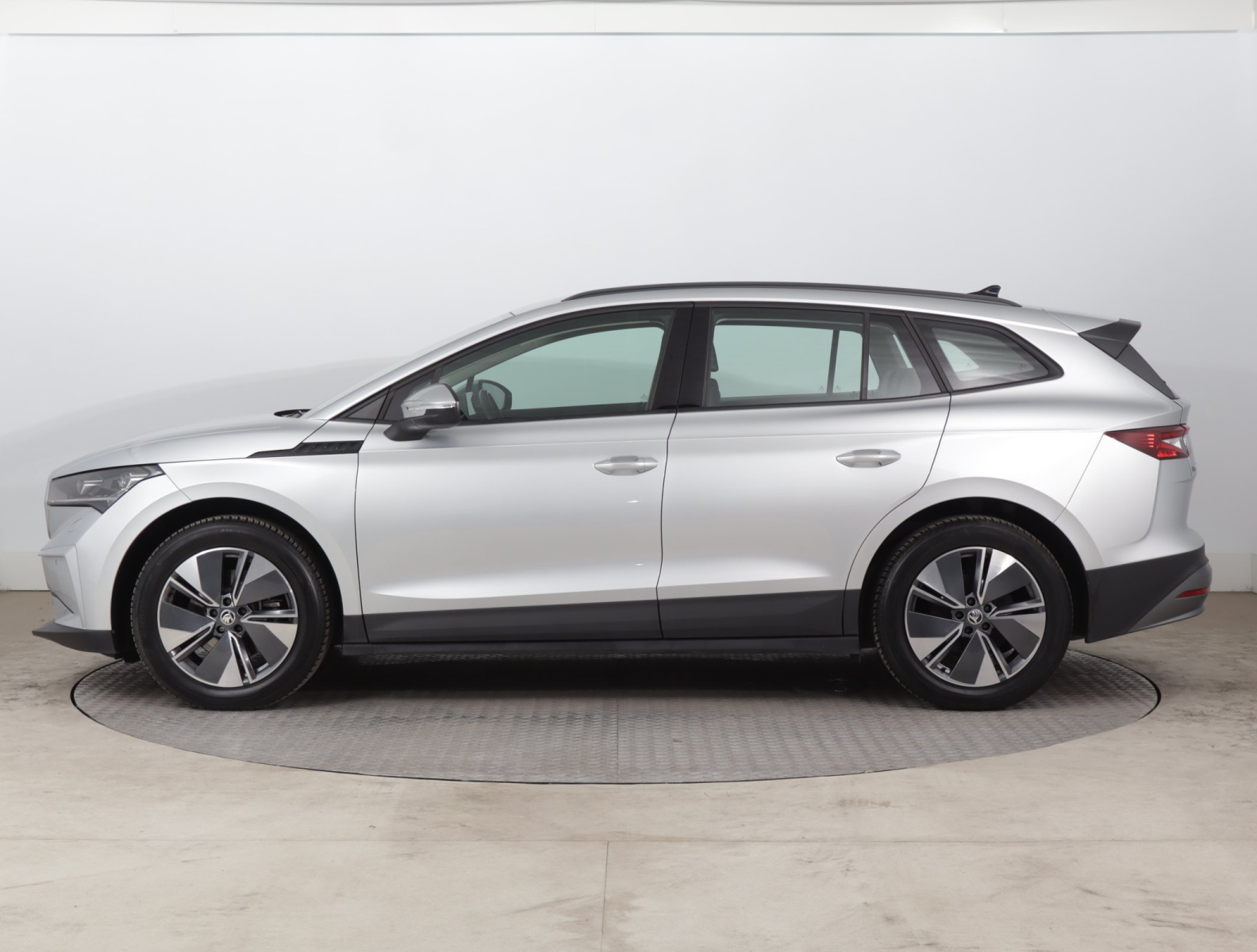 Škoda Enyaq iV 60 (62 kWh), 2023 4