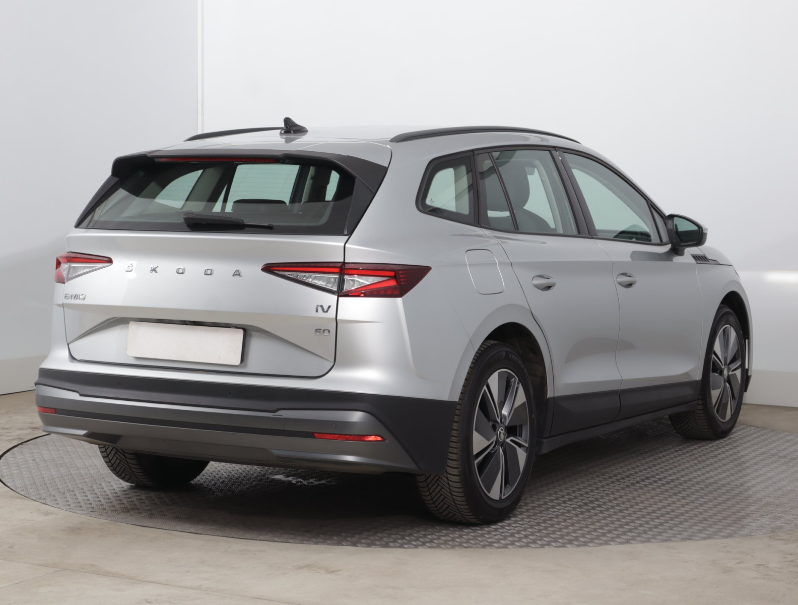 Škoda Enyaq - 2023