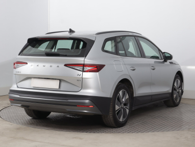 Škoda Enyaq - 2023