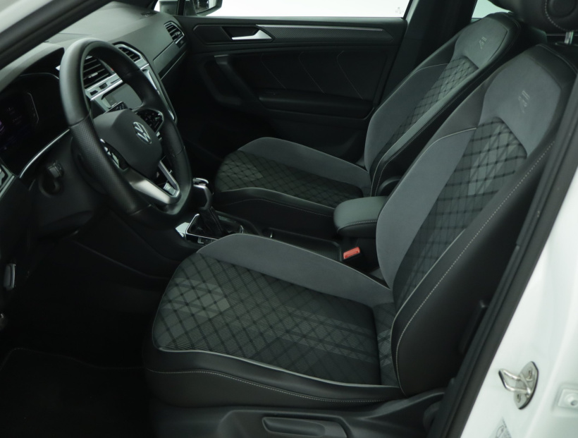 Volkswagen Tiguan, 2023