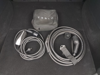 Tesla Model Y - 2022