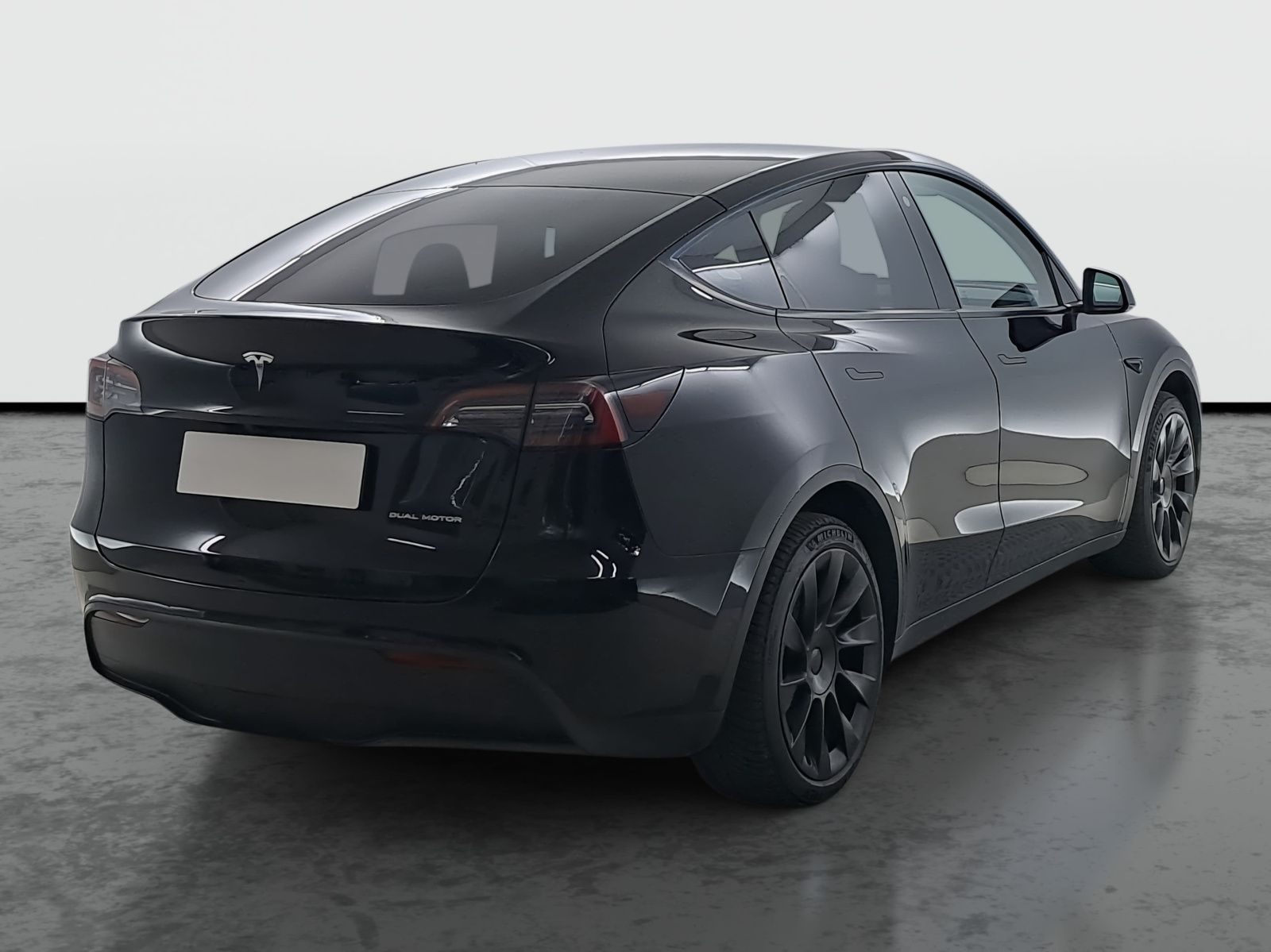 Tesla Model Y Long Range AWD – fotografie 7