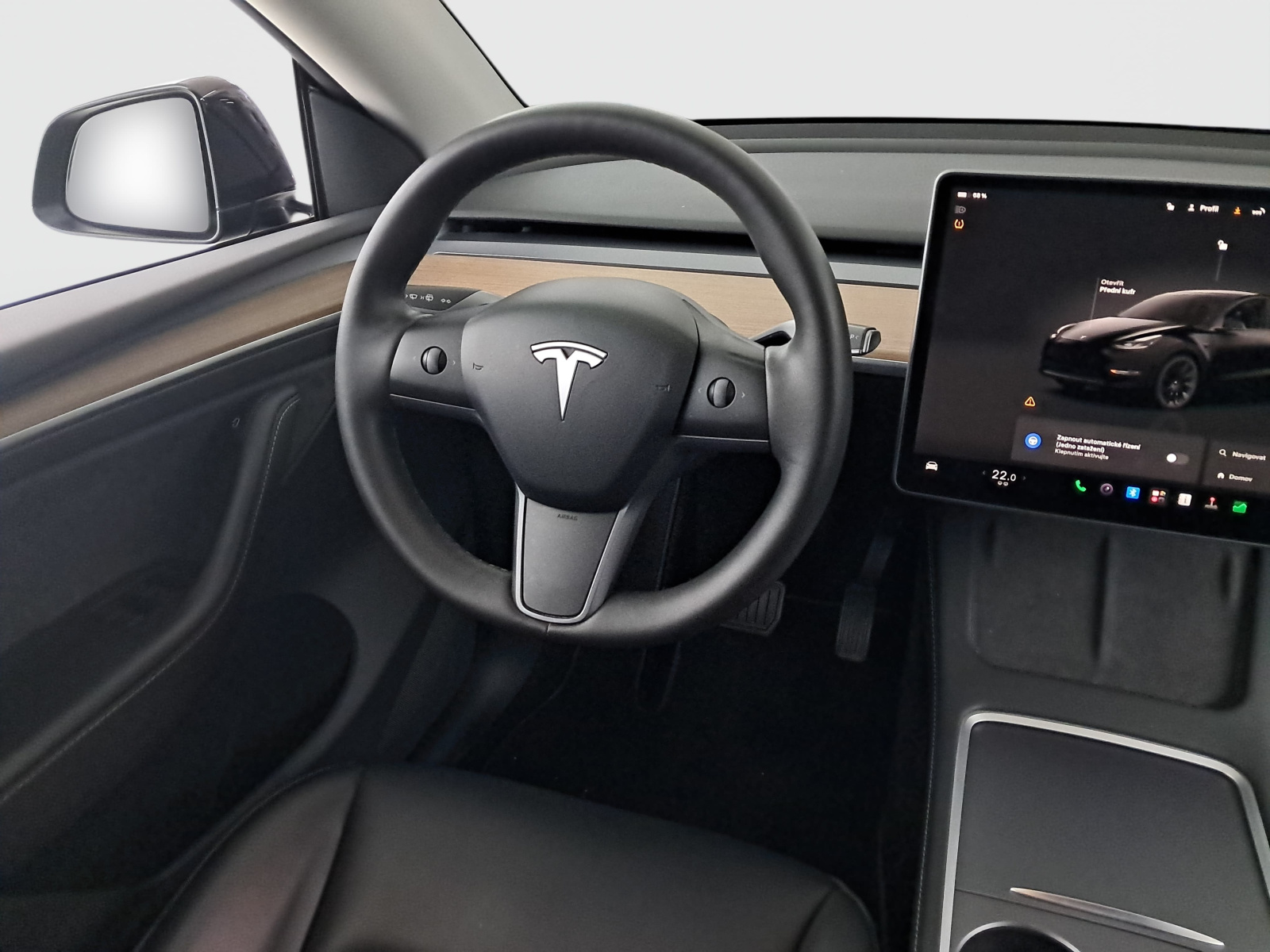 Tesla Model Y Long Range AWD – fotografie 9