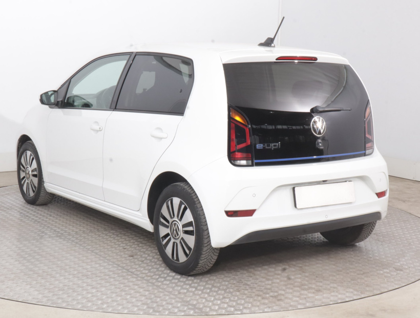 Volkswagen e-up!, 2021