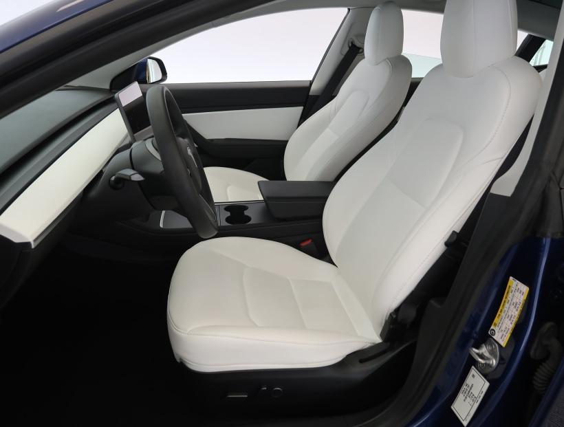 Tesla Model 3, 2021