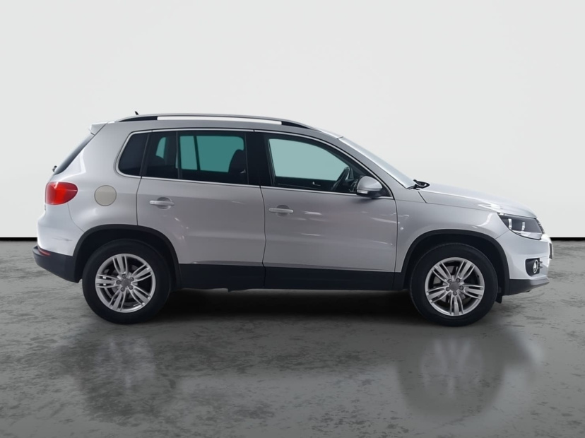 Volkswagen Tiguan, 2014