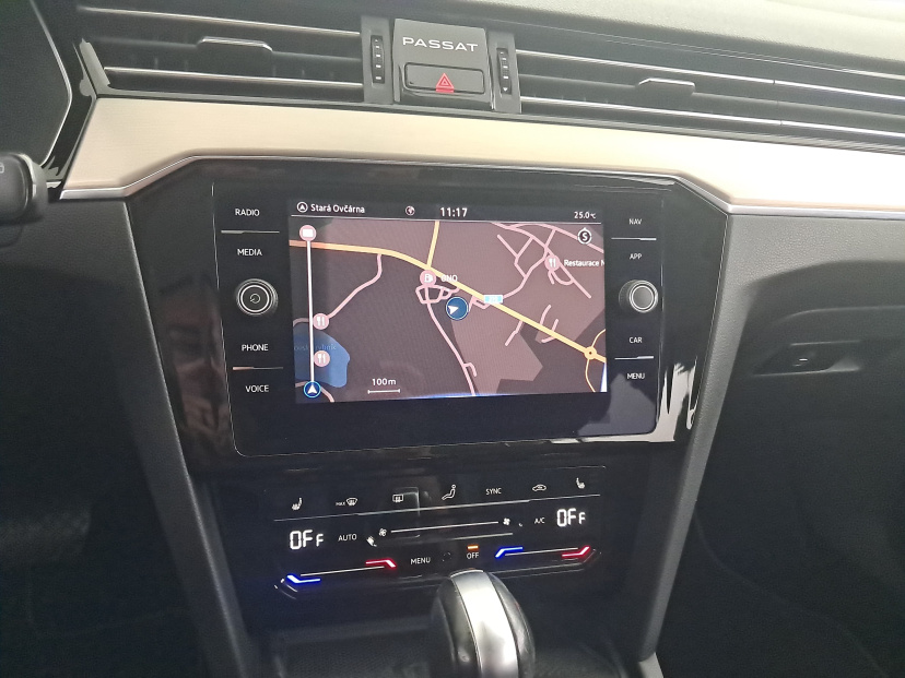 Volkswagen Passat, 2021