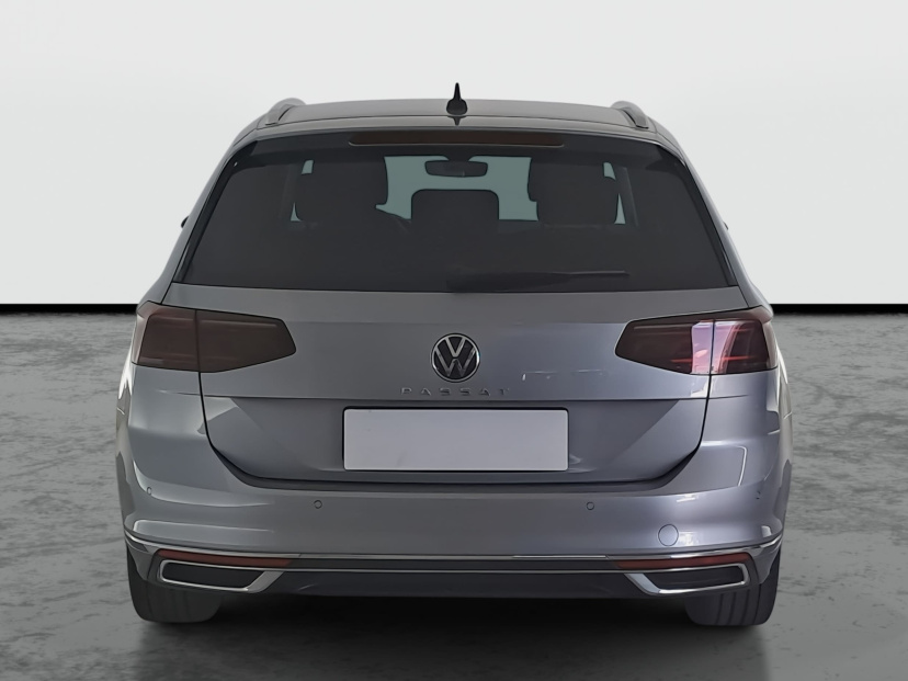 Volkswagen Passat, 2021