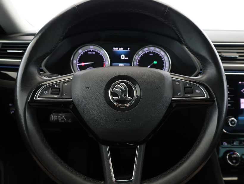 Škoda Superb, 2017