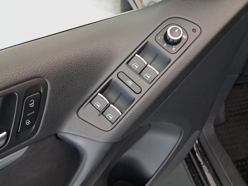 Volkswagen Tiguan, 2013