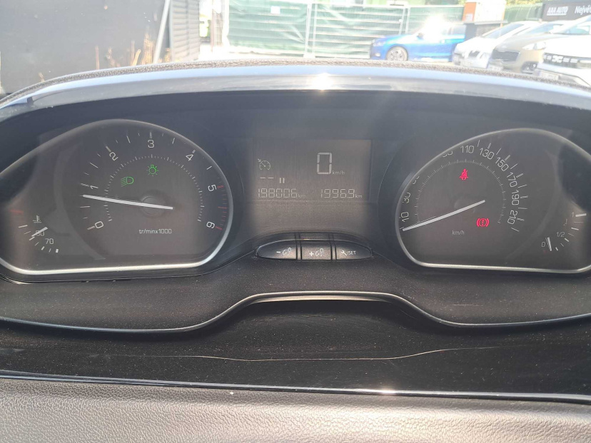 Peugeot 208, 2019
