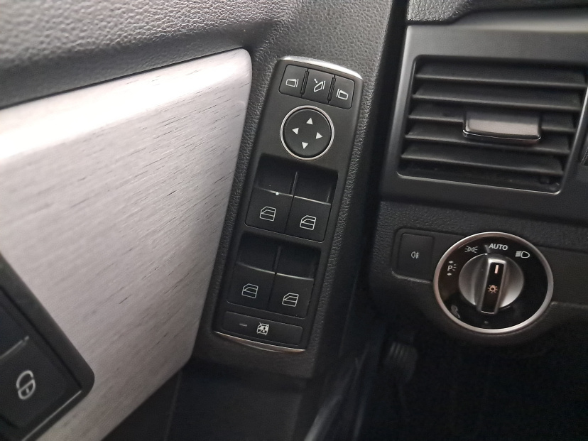 Mercedes-Benz GLK, 2011
