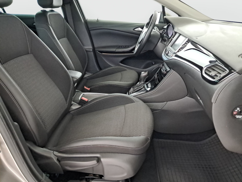 Opel Astra, 2017