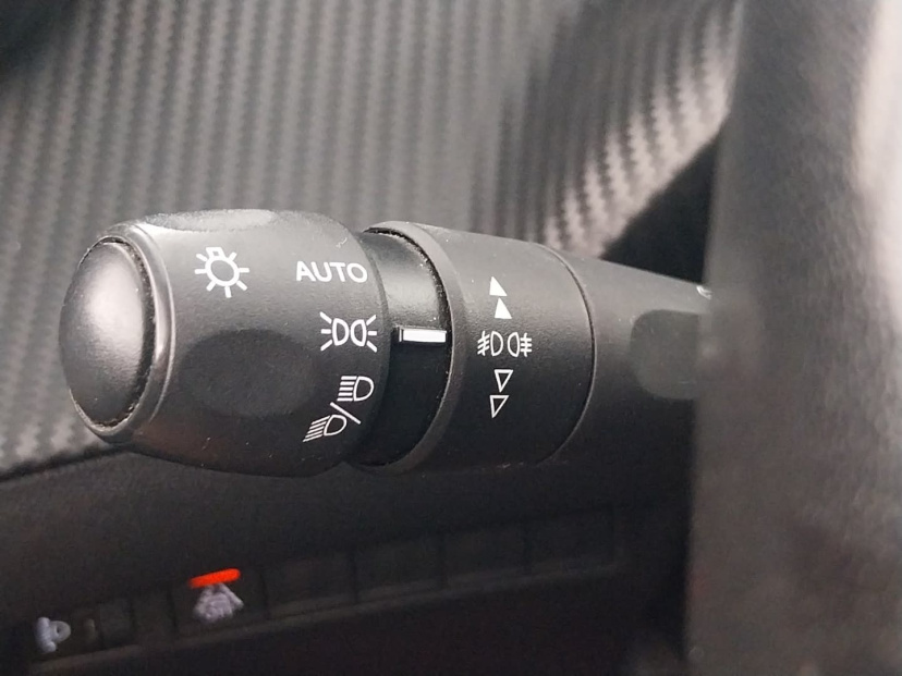 Peugeot 2008, 2020
