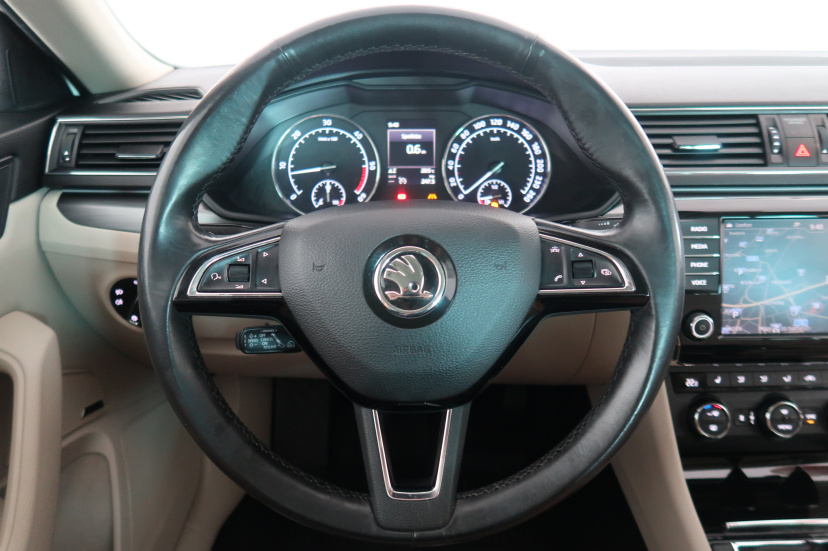 Škoda Superb, 2017