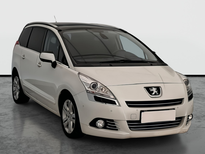 Peugeot 5008, 2011