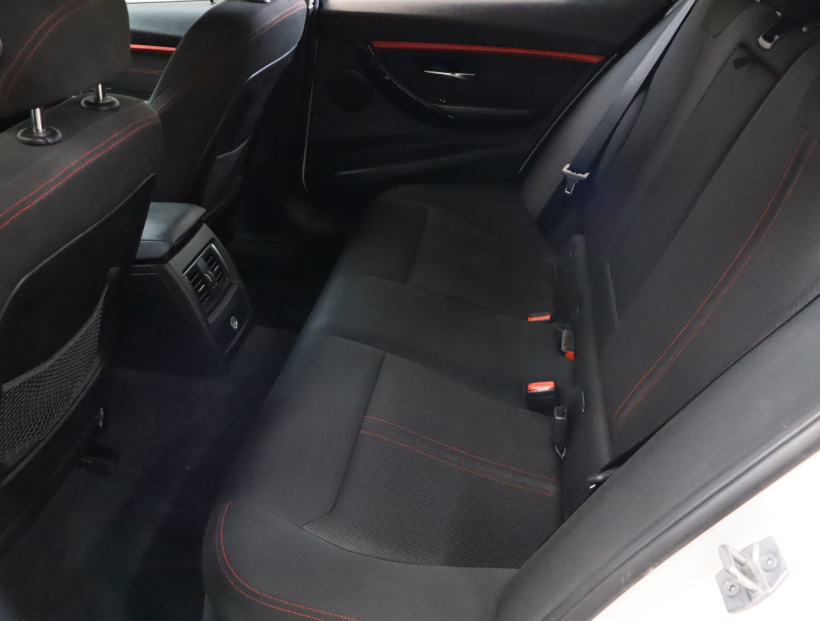 BMW 3, 2016