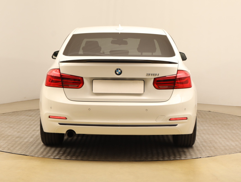 BMW 3, 2016