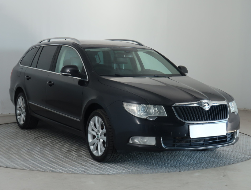 Škoda Superb, 2012