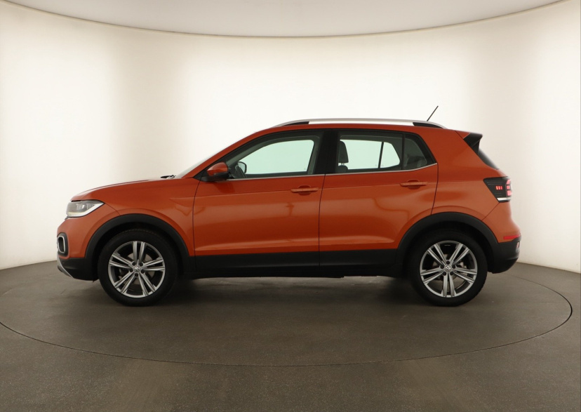 Volkswagen T-Cross, 2020